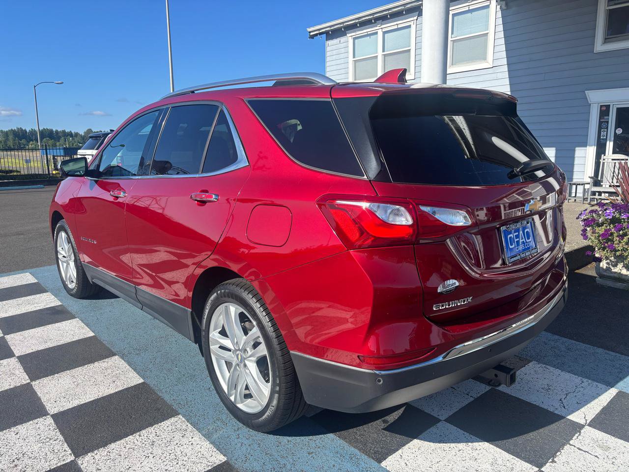 Used 2019 Chevrolet Equinox Premier AWD/4WD image 3