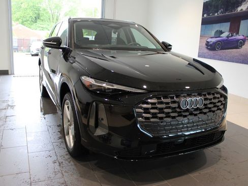 New 2025 Audi Q5 2.0T Premium Plus image 2