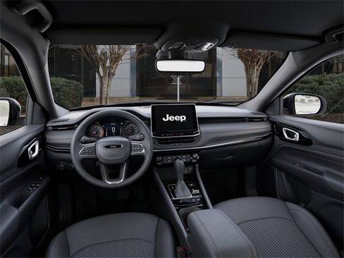 New 2026 Jeep Compass Trailhawk image 14