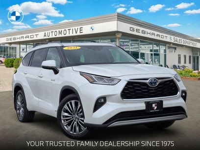 Used 2021 Toyota Highlander Platinum