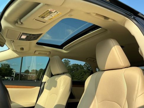 Used 2022 Lexus RX 350 FWD w/ Premium Package image 20