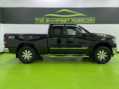 Used 2019 RAM 1500 Laramie AWD/4WD image 11