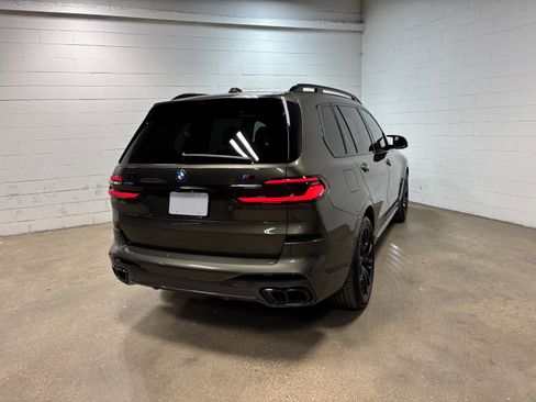 Used 2024 BMW X7 M60i w/ Executive Package AWD/4WD image 7