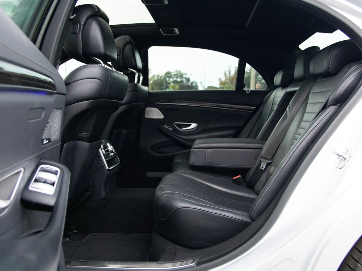 Used 2015 Mercedes-Benz S 550 Sedan image 26
