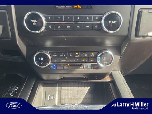 Used 2020 Ford Expedition King Ranch w/ Cargo Package AWD/4WD image 31