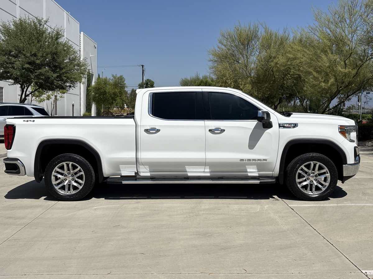 Used 2020 GMC Sierra 1500 SLT w/ SLT Premium Plus Package AWD/4WD image 2