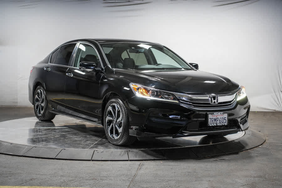 Used 2016 Honda Accord EX-L image 8
