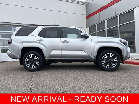 Used 2025 Toyota 4Runner TRD Sport image 1