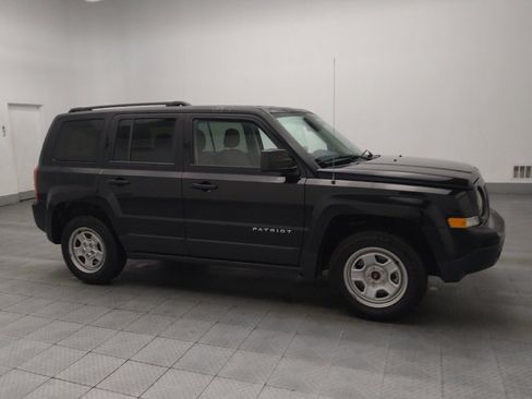 Used 2017 Jeep Patriot Sport w/ Power Value Group image 11