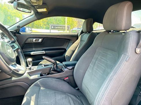 Used 2016 Ford Mustang GT w/ GT Performance Package RWD image 8