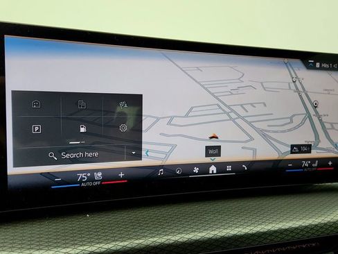 Used 2025 BMW 430i xDrive Convertible w/ M Sport Package image 19