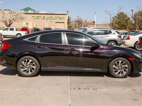 Used 2018 Honda Civic EX image 4