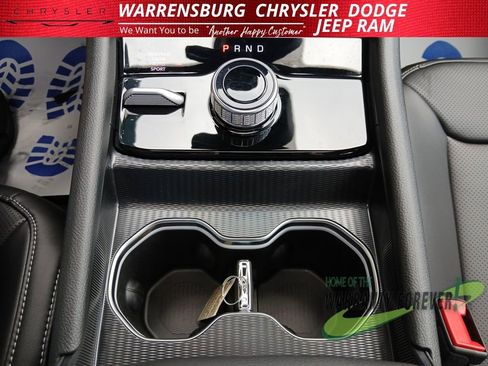 New 2025 Jeep Grand Cherokee L Limited w/ Luxury Tech Group II image 28