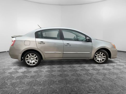 Used 2011 Nissan Sentra 2.0 S image 4