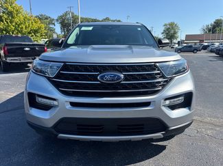 Used 2024 Ford Explorer XLT w/ Equipment Group 202A AWD/4WD video 3