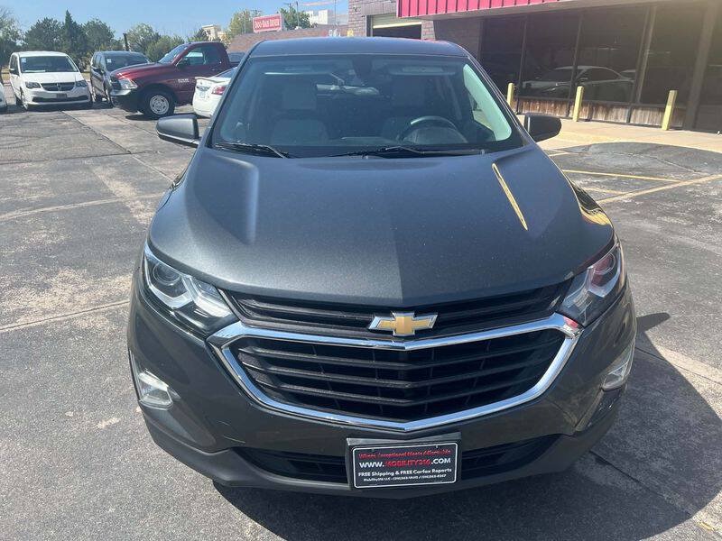 Used 2018 Chevrolet Equinox LS AWD/4WD image 3