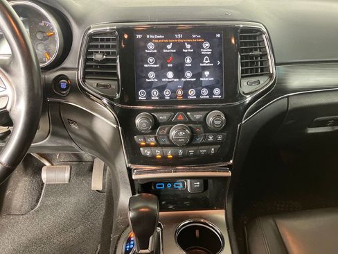 Used 2022 Jeep Grand Cherokee Limited w/ Trailer Tow Group IV image 29