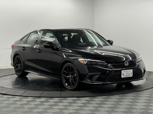 Used 2024 Honda Civic Sport image 5