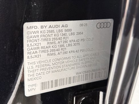 Used 2025 Audi SQ5 Prestige AWD/4WD image 20