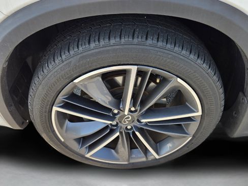 Used 2023 INFINITI QX50 Sport FWD image 31