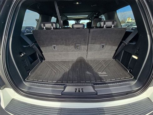 Used 2021 Ford Expedition Limited image 30