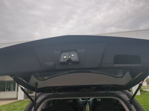 Used 2017 Chevrolet Traverse LT AWD/4WD image 7