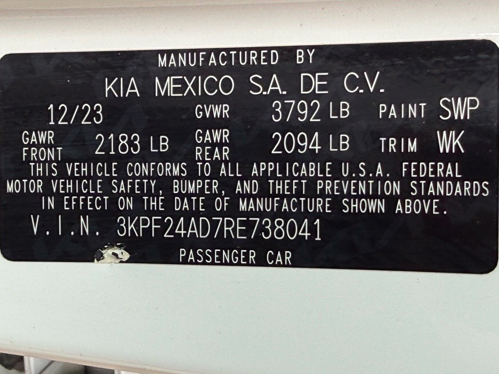 Used 2024 Kia Forte LXS FWD image 43