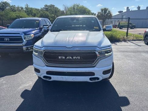 Used 2022 RAM 1500 Limited AWD/4WD image 2