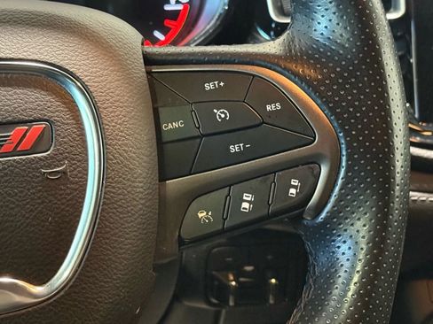 Used 2023 Dodge Durango SXT Launch Edition image 16