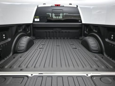 New 2026 Ford F250 Platinum AWD/4WD image 17