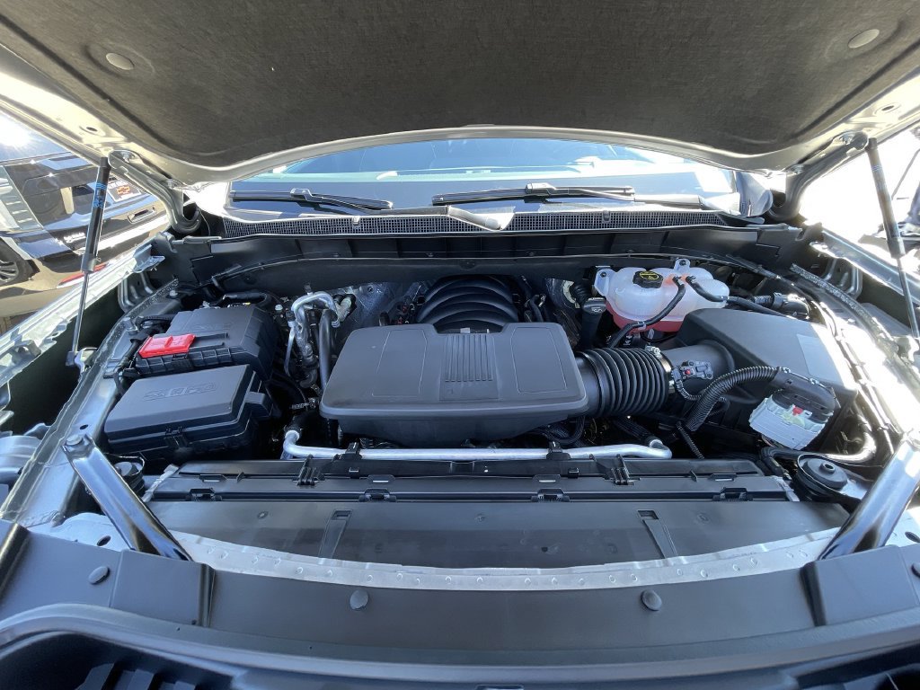 Certified 2025 Chevrolet Suburban Premier RWD image 29