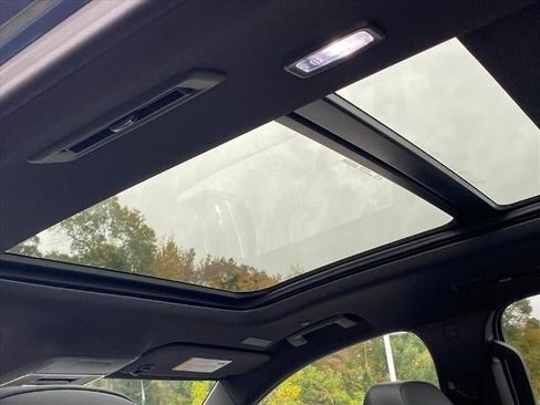 New 2026 GMC Acadia Denali image 25