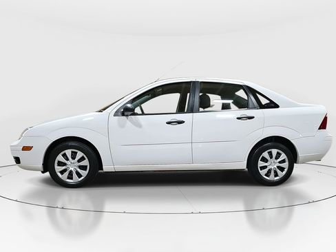 Used 2007 Ford Focus S image 8