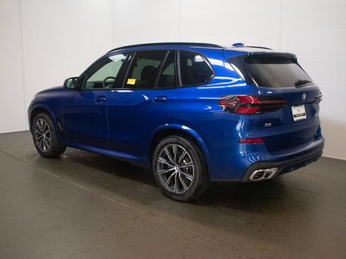 Used 2026 BMW X5 M60i AWD/4WD image 6