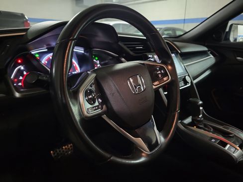 Used 2021 Honda Civic Sport image 14