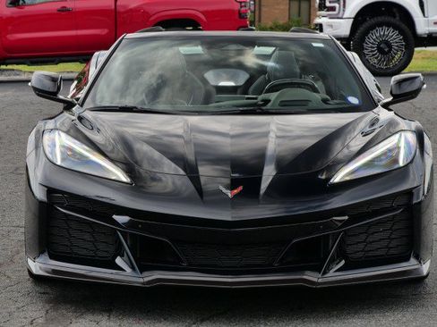 Used 2024 Chevrolet Corvette Z06 w/ Stealth Interior Trim Package RWD image 5