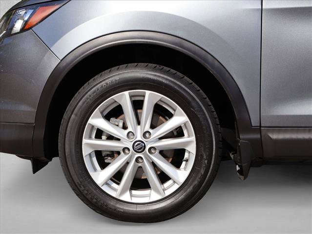 Used 2019 Nissan Rogue Sport SV w/ Technology Package AWD/4WD image 29