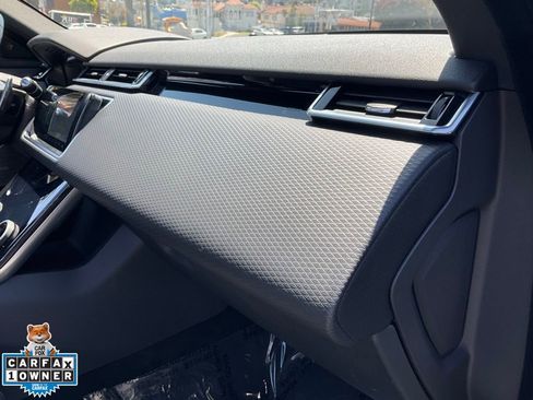 Used 2018 Land Rover Range Rover Velar R-Dynamic SE AWD/4WD image 68