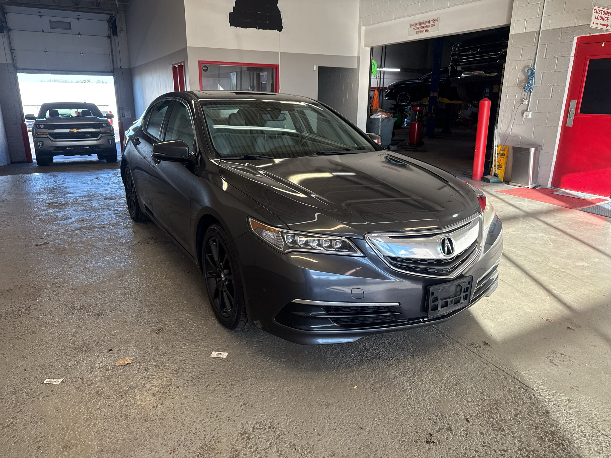 Used 2015 Acura TLX w/ Technology Package AWD/4WD image 1