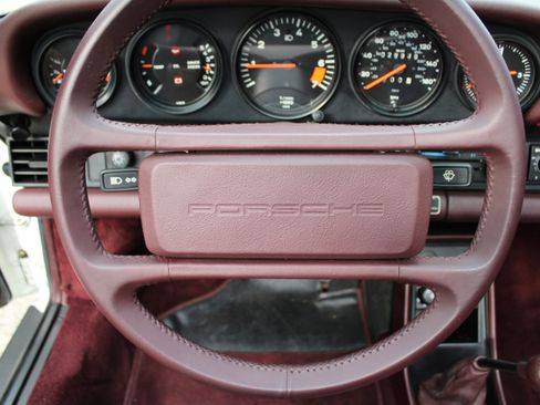 Used 1987 Porsche 911 Carrera image 17