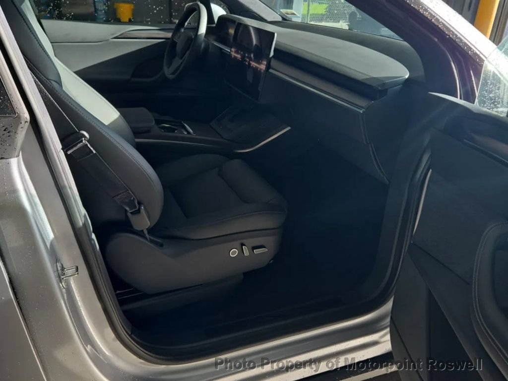 Used 2026 Tesla Model X AWD/4WD image 2