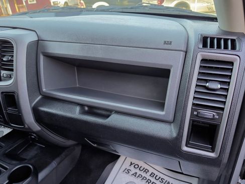Used 2014 RAM 3500 Tradesman w/ Chrome Appearance Group AWD/4WD image 29