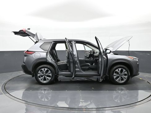 Used 2023 Nissan Rogue SV AWD/4WD image 47
