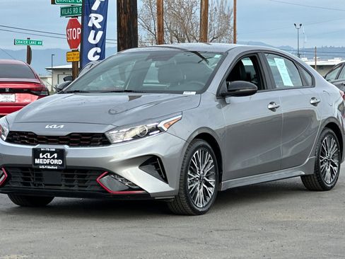 Used 2023 Kia Forte GT-Line w/ GT-Line Technology Package image 9