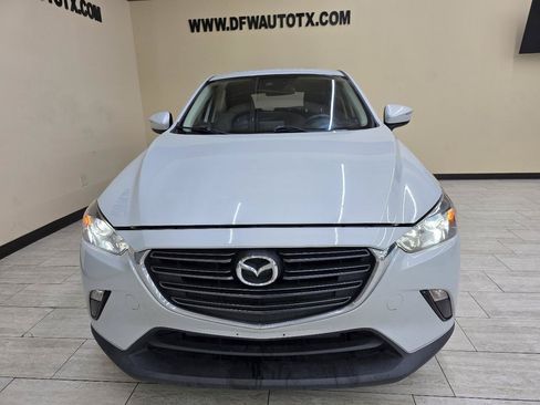 Used 2019 MAZDA CX-3 Touring w/ Preferred Equipment Package FWD image 3