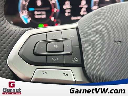 New 2026 Volkswagen Tiguan SE R-Line image 29