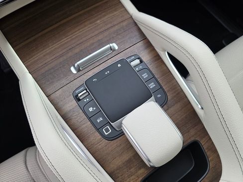 New 2026 Mercedes-Benz GLE 450 4MATIC image 15