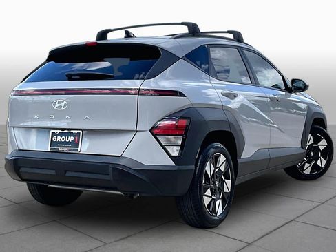 Used 2025 Hyundai Kona SEL FWD image 12