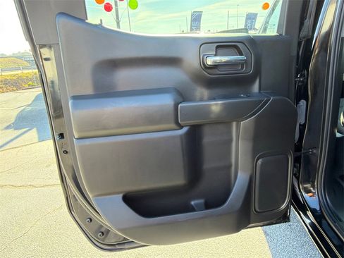 Used 2024 Chevrolet Silverado 1500 Custom image 21