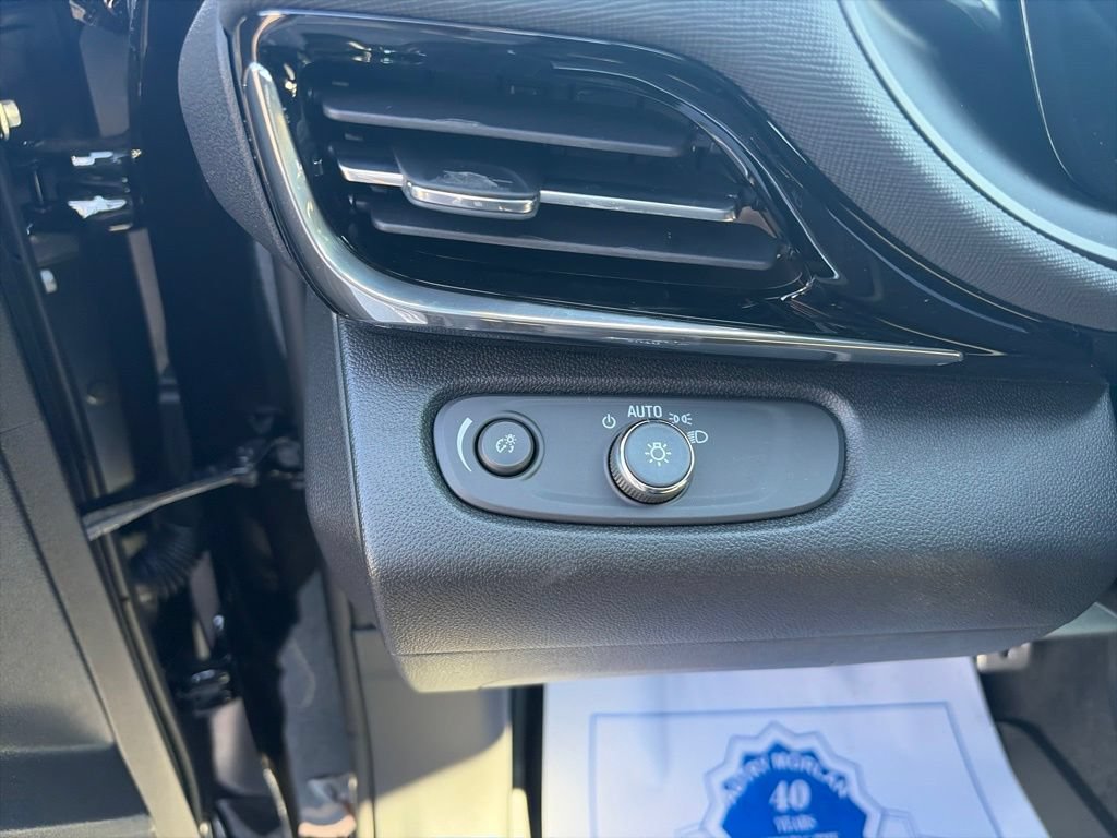 New 2026 Buick Envista Sport Touring w/ Convenience I Package FWD image 19
